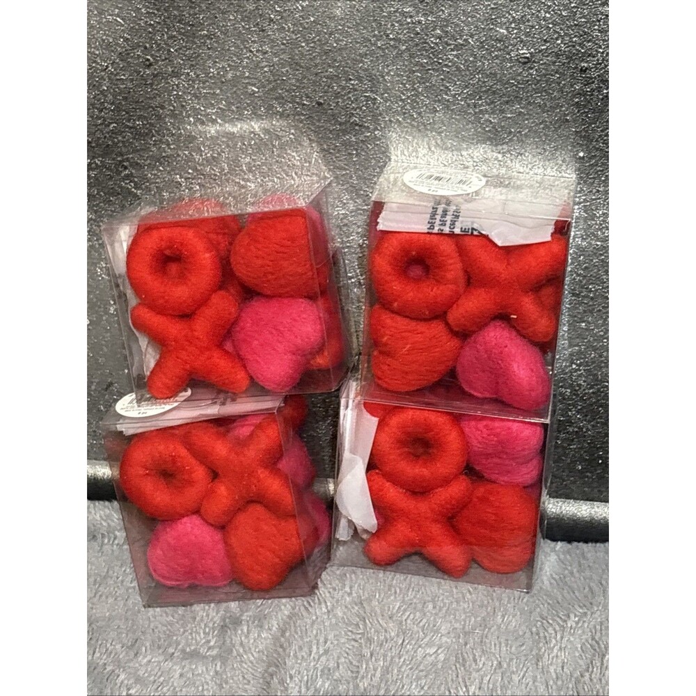 32 (4 Pks 8) Hugs & Kisses Red And Pink Soft fuzzy XoXO Romantic Table Scatter
